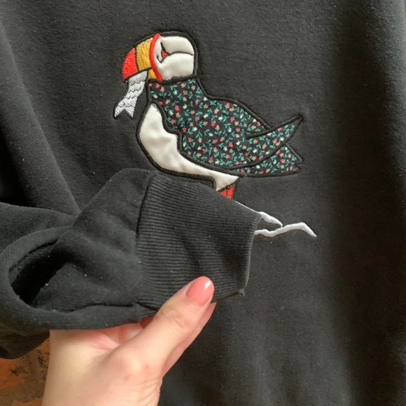 Vintage Adorable Puffin Novelty Sweatshirt - Picture 3 of 4